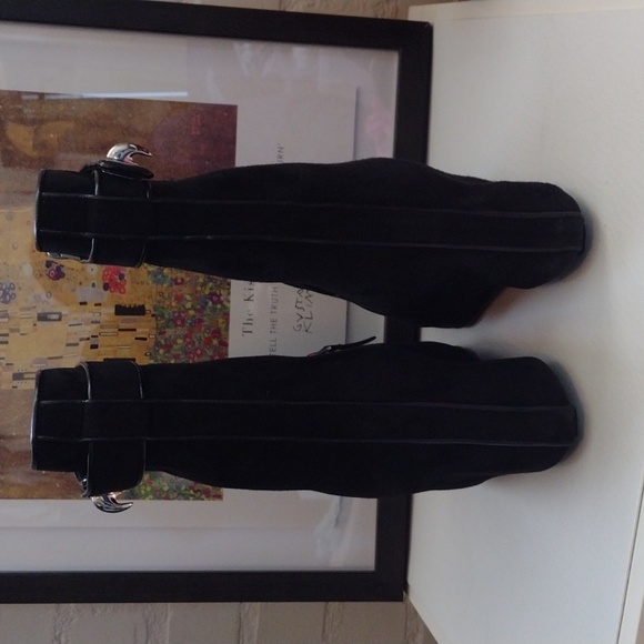 Givenchy Shark Tooth Lock Boots - Picture 3 of 16